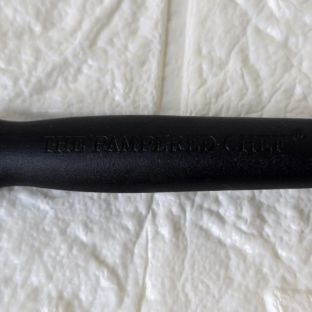 Pampered Chef Grapefruit Knife‎ Black Handle Stainless Steel USA Fruit Tool